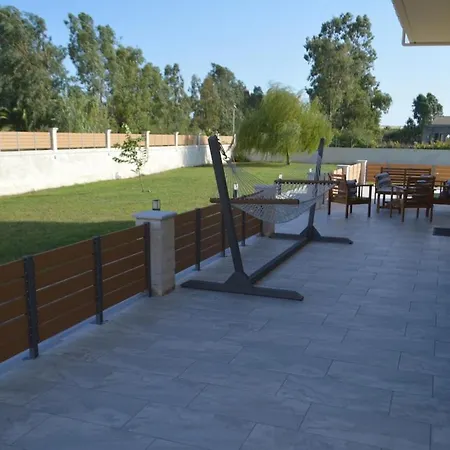 Сasa de vacaciones Issos House Agios Georgios (Corfu)